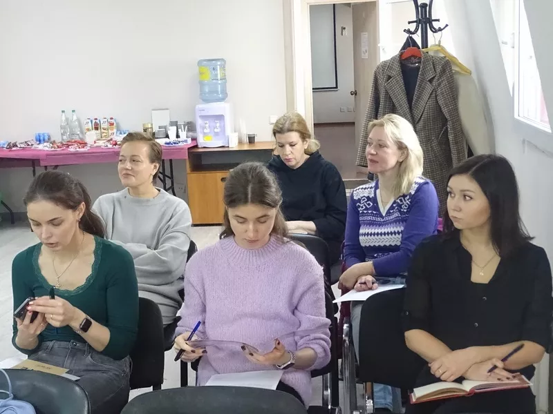 Участники семинара по применению диодных лазеров в стоматологии.