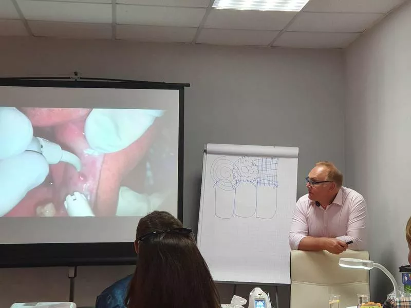 Хирургическая манипуляция лазером Picasso Lite