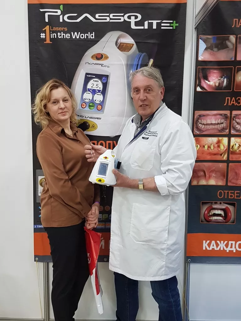 Анатолий Анатольевич Мирошниченко