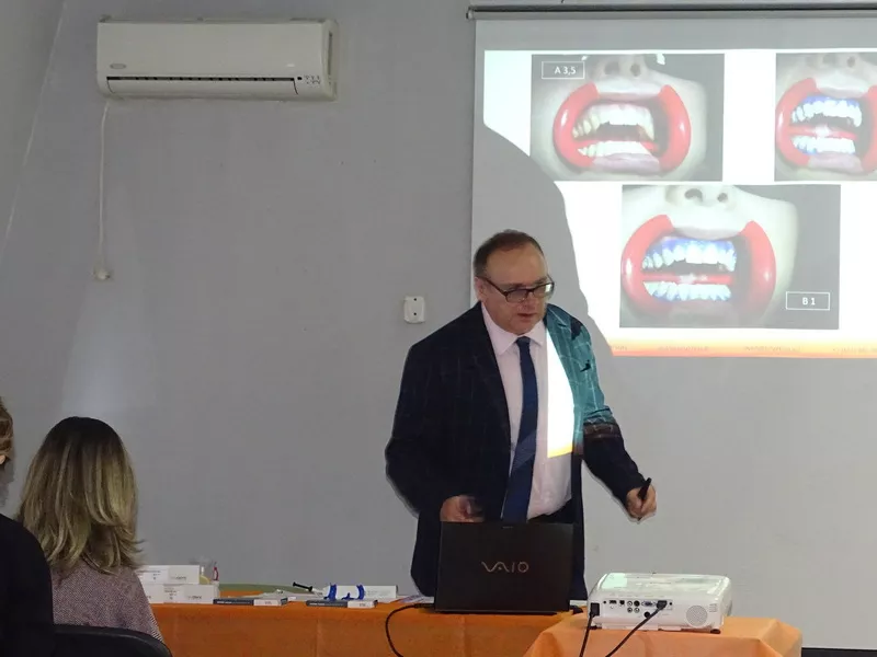 Протоколы отбеливания зубов