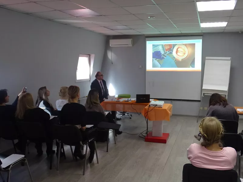 Протоколы отбеливания зубов